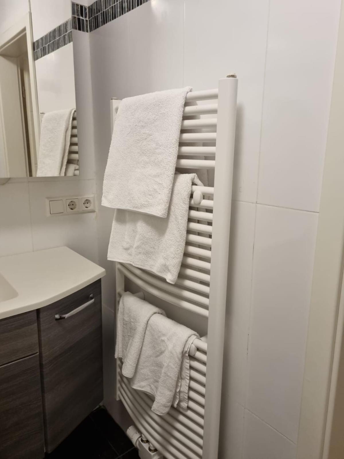 Apartment Business *